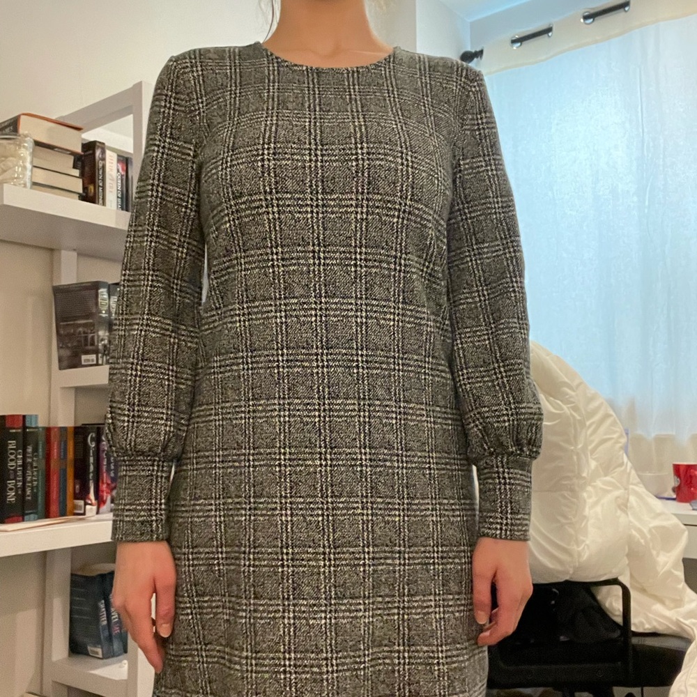 ANN TAYLOR PETITE (US MP) long sleeve midi dress
